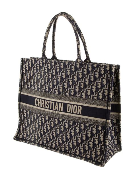 christian dior shopper bag price